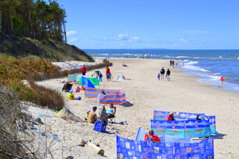 Szeroka plaża w Rowach, 70 m od apartamentów